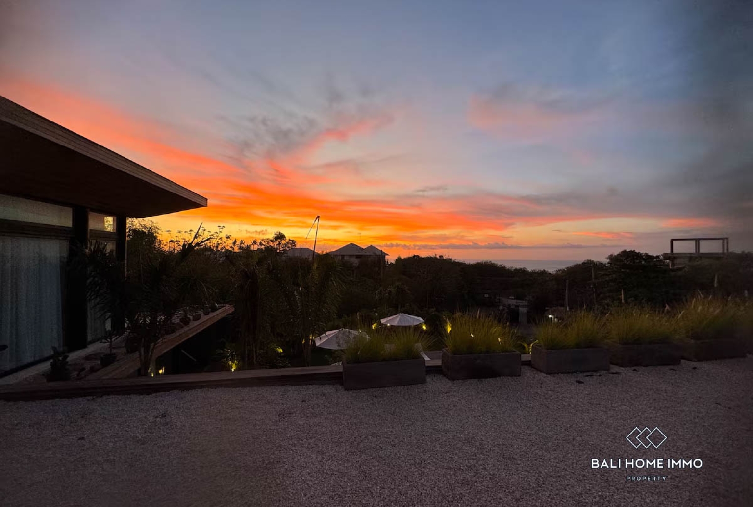 Villa de luxe de 5 chambres avec vue sur l'océan à vendre à Uluwatu, Bali view 6