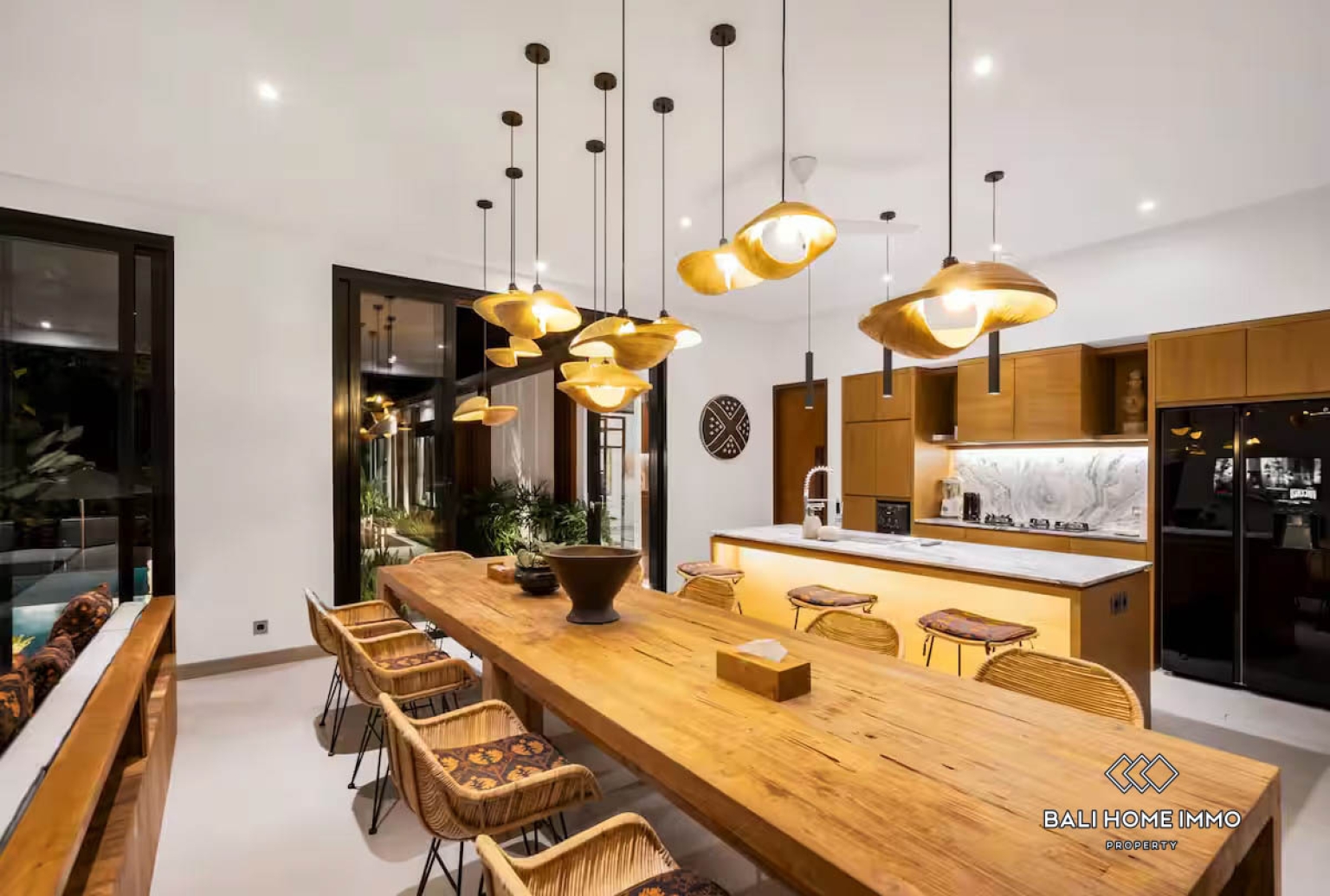 5 Bedroom Pink Zone villa with jungle view for sale in Ubud view 4