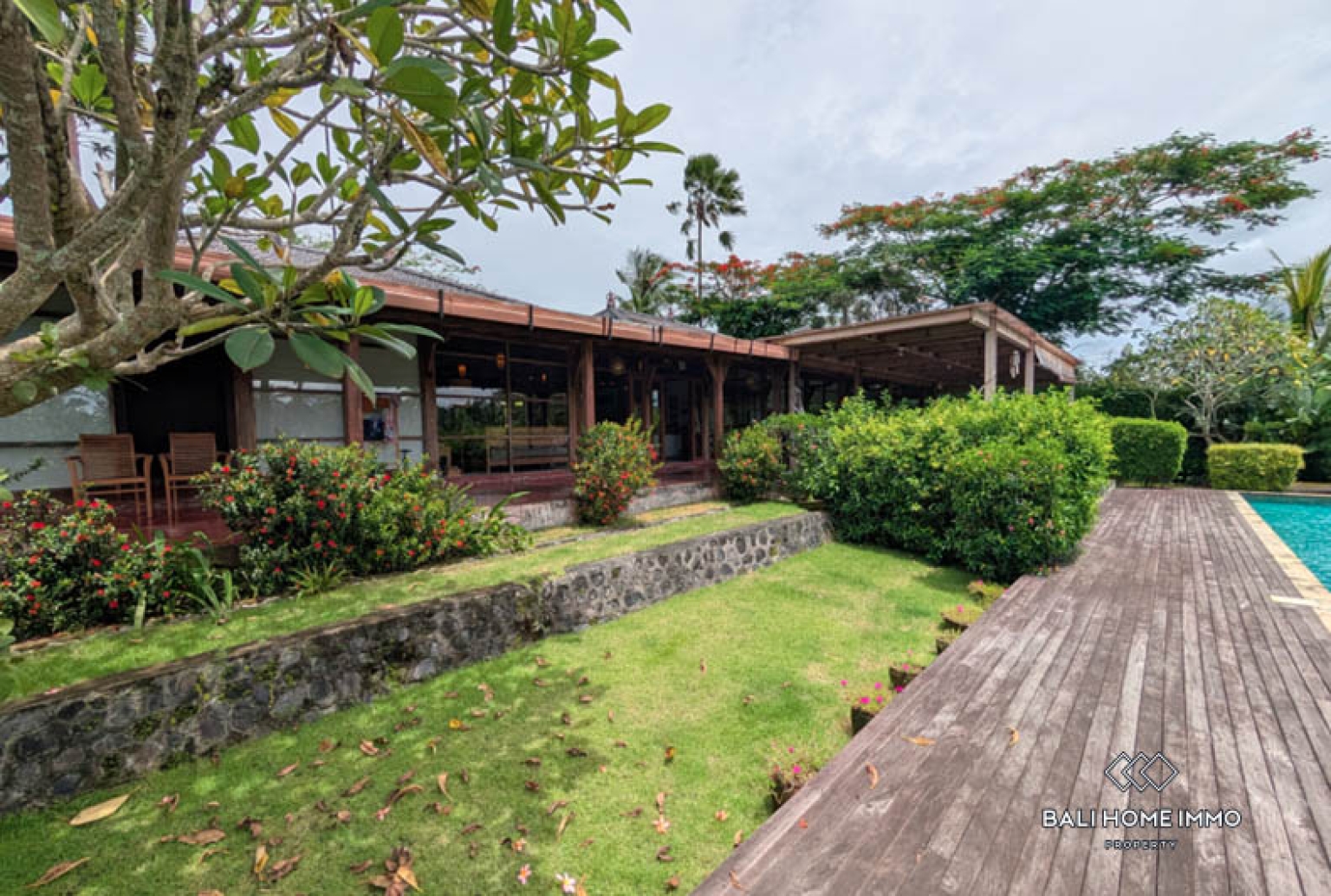 5-bedroom Villa with Ricefield View  for Rent in Ubud view 5
