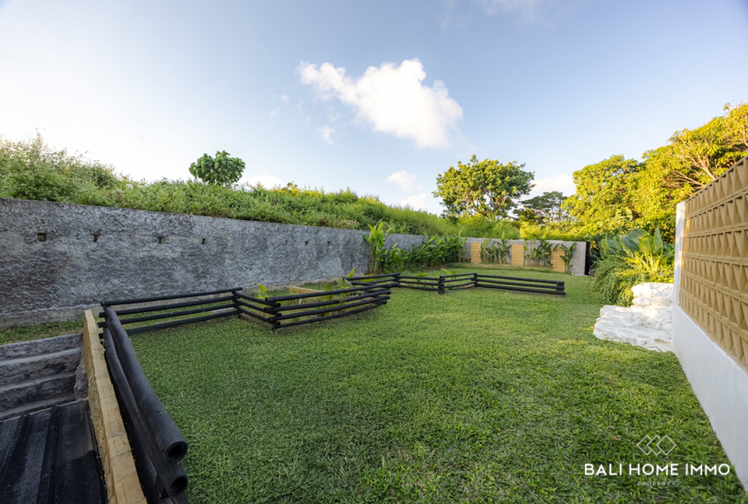 5 units of 1 Bedroom TROPICAL VILLA FOR SALE LEASEHOLD IN PECATU view 16