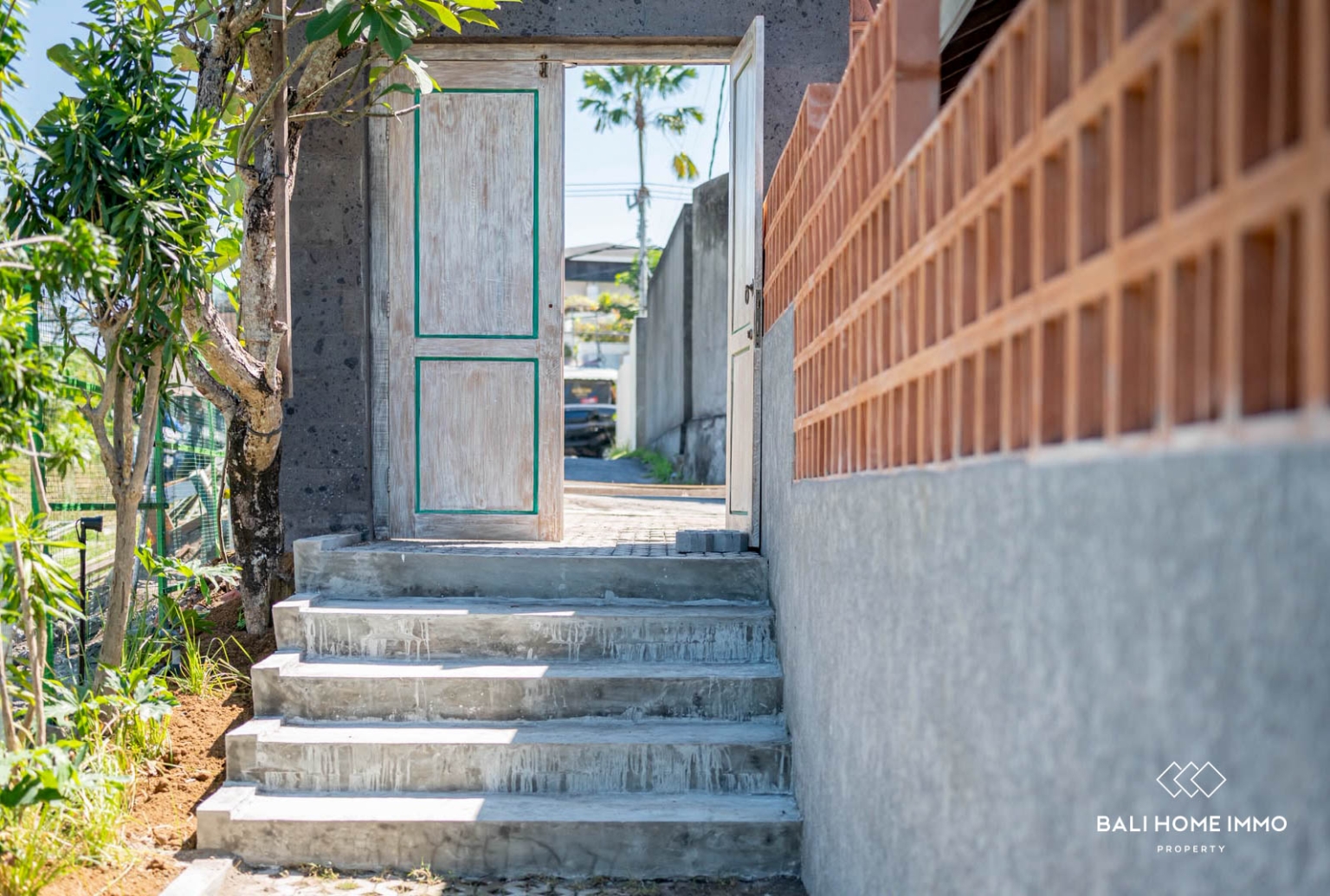 VILLA COMPLEX WITH 5 UNITS 1 BEDROOM VILLA IN TUMBAK BAYUH view 10