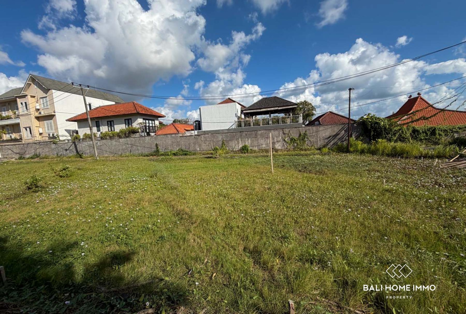 Tanah Pinggir Jalan Seluas 500 m² untuk Dijual dengan Hak Sewa di Berawa, Bali view 7