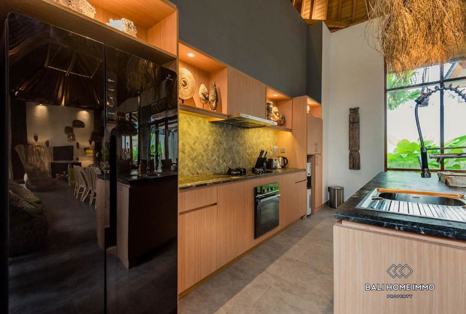 6 Bedrooms Modern Villa with jungle and rice field view for sale in ubud view 7