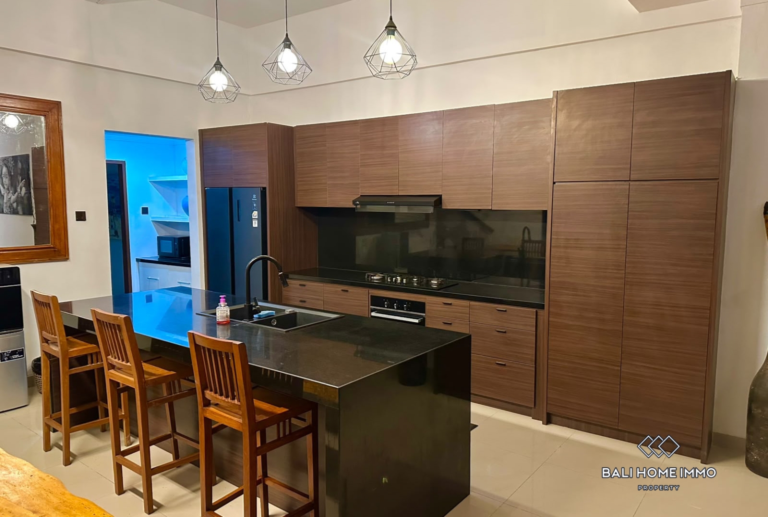 6 bedrooms villa for sale leasehold in Bali Kuta Legian view 5