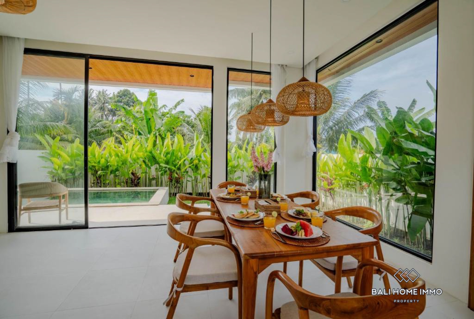 7 units villa for sale in Ubud view 3