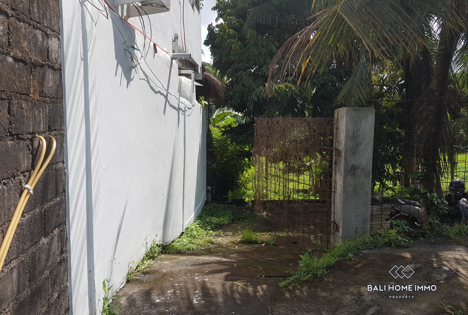8,4 ARE PINK ZONE LAND FOR SALE IN PENESTANAN UBUD view 7