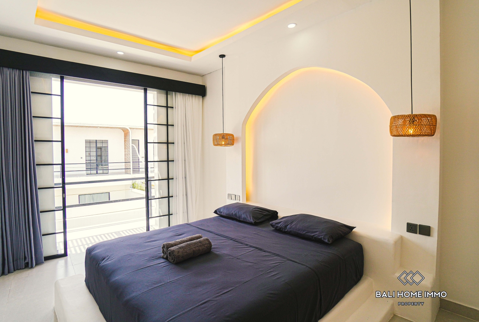 8 units of two bedroom villa for sale in Padonan Canggu view 12