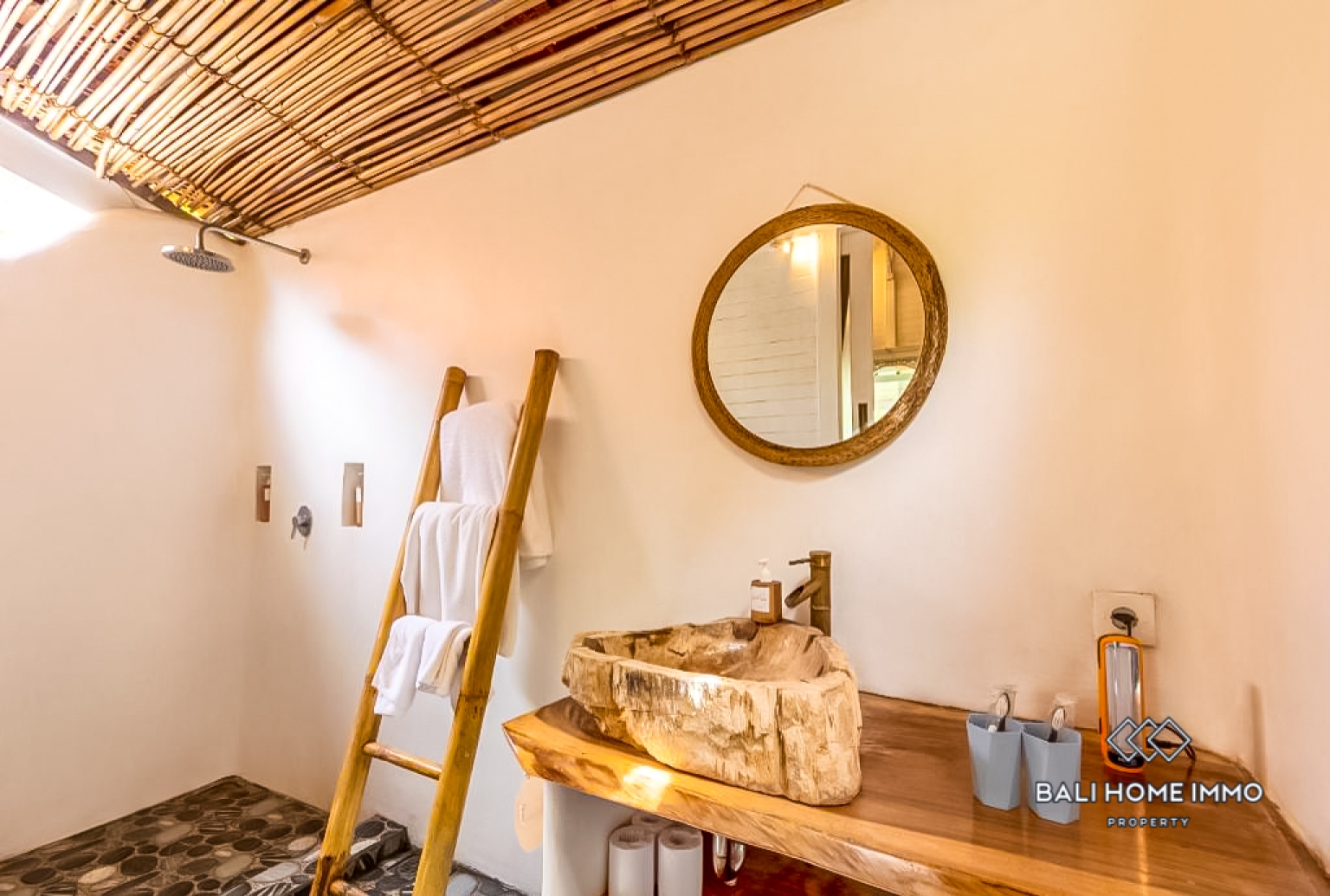 9 Bedrooms Boutique Hotel for Sale Freehold in Bingin view 12
