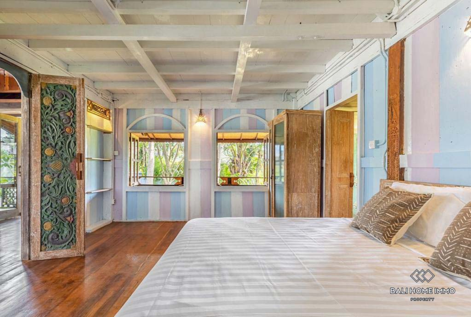 Antique 3-Bedroom Villa Surrounded by Rice Fields for Yearly rental in Bali Cemagi Beach view 14
