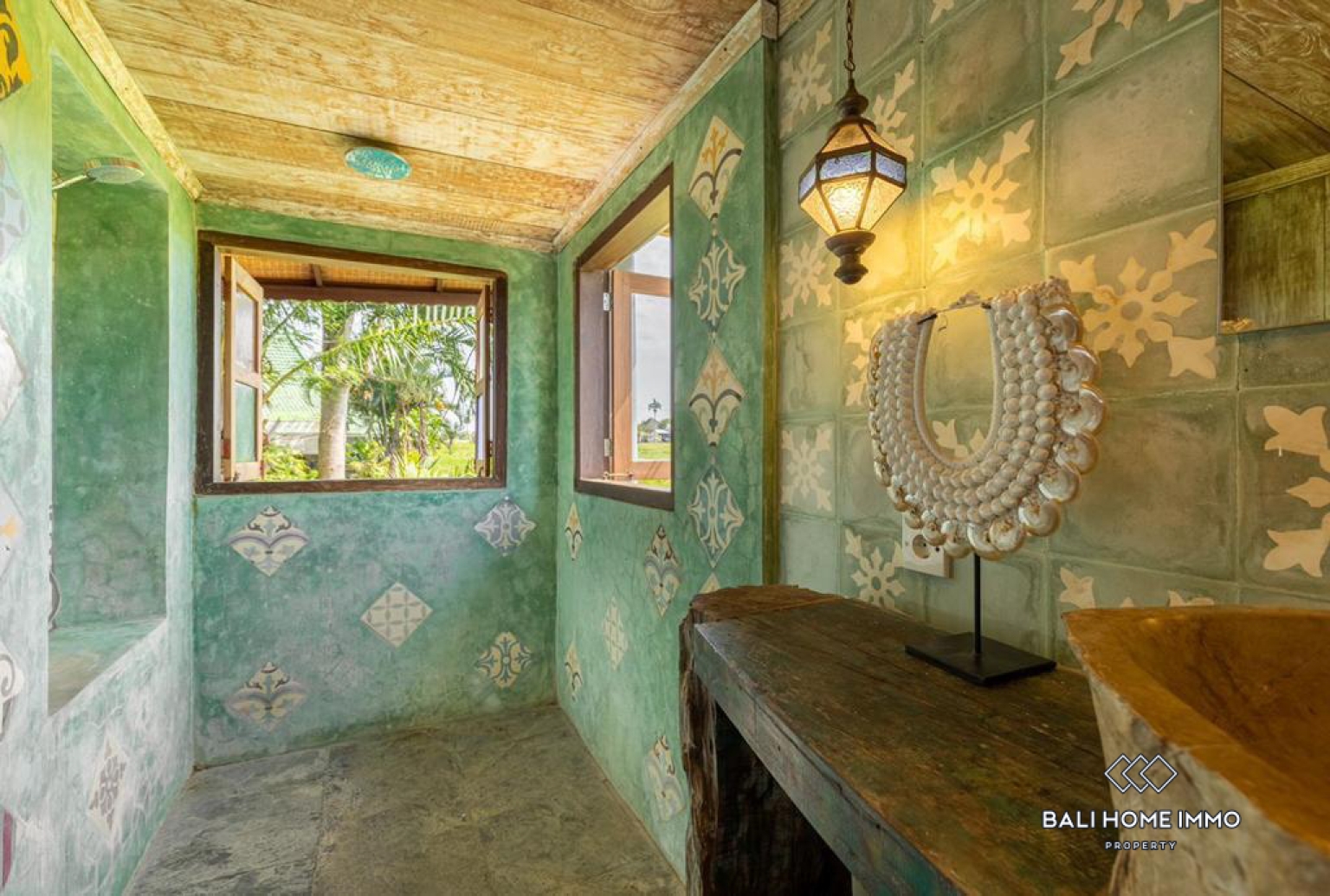 Antique 3-Bedroom Villa Surrounded by Rice Fields for Yearly rental in Bali Cemagi Beach view 12