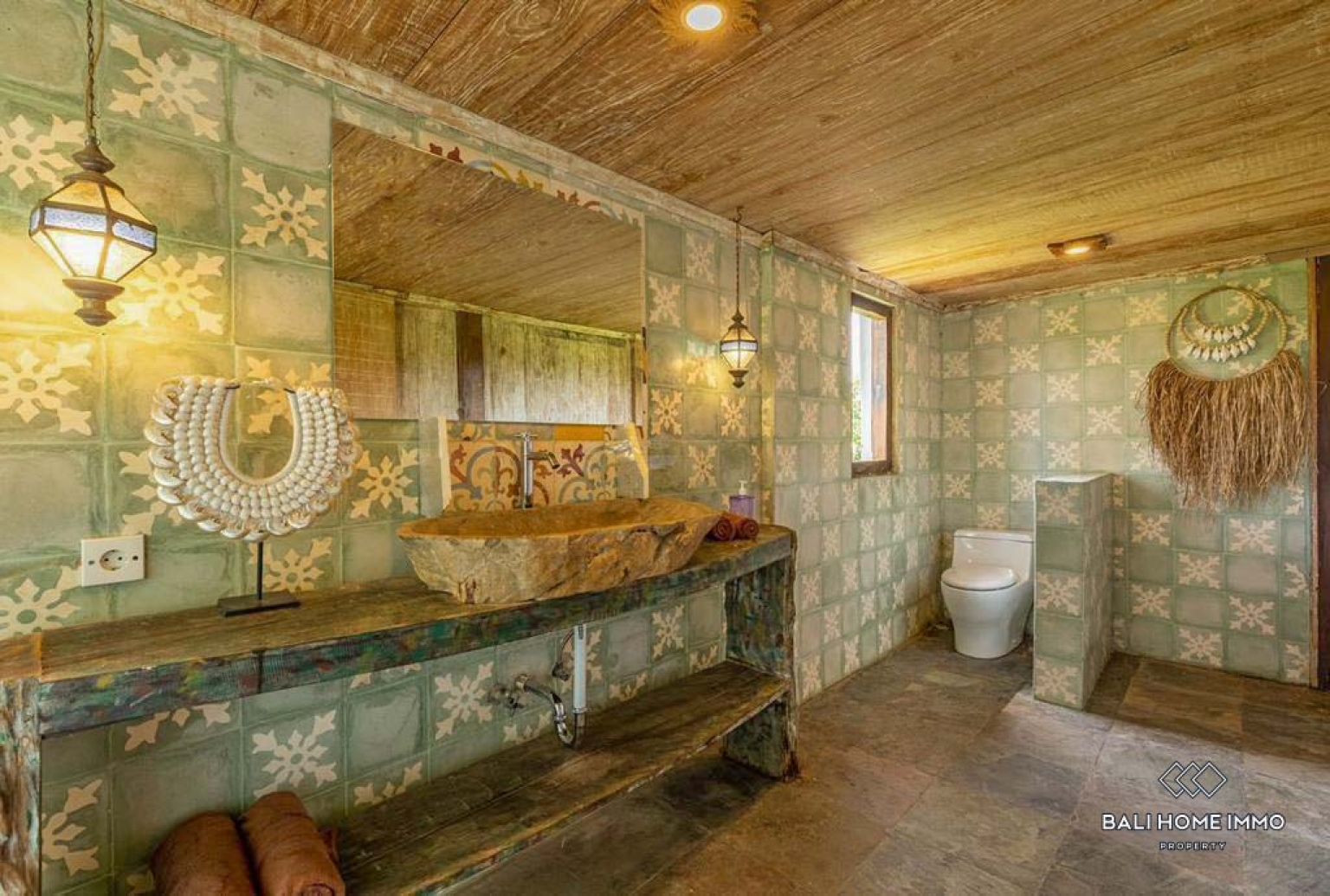 Antique 3-Bedroom Villa Surrounded by Rice Fields for Yearly rental in Bali Cemagi Beach view 23