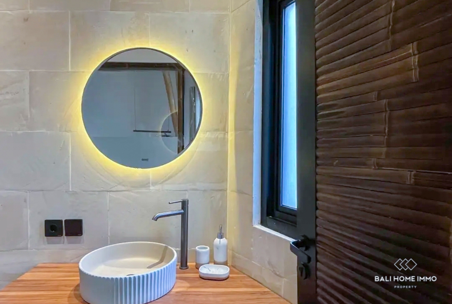 Bamboo Style 2 Bedroom Villa for Rental in Bali Pererenan North Side view 17