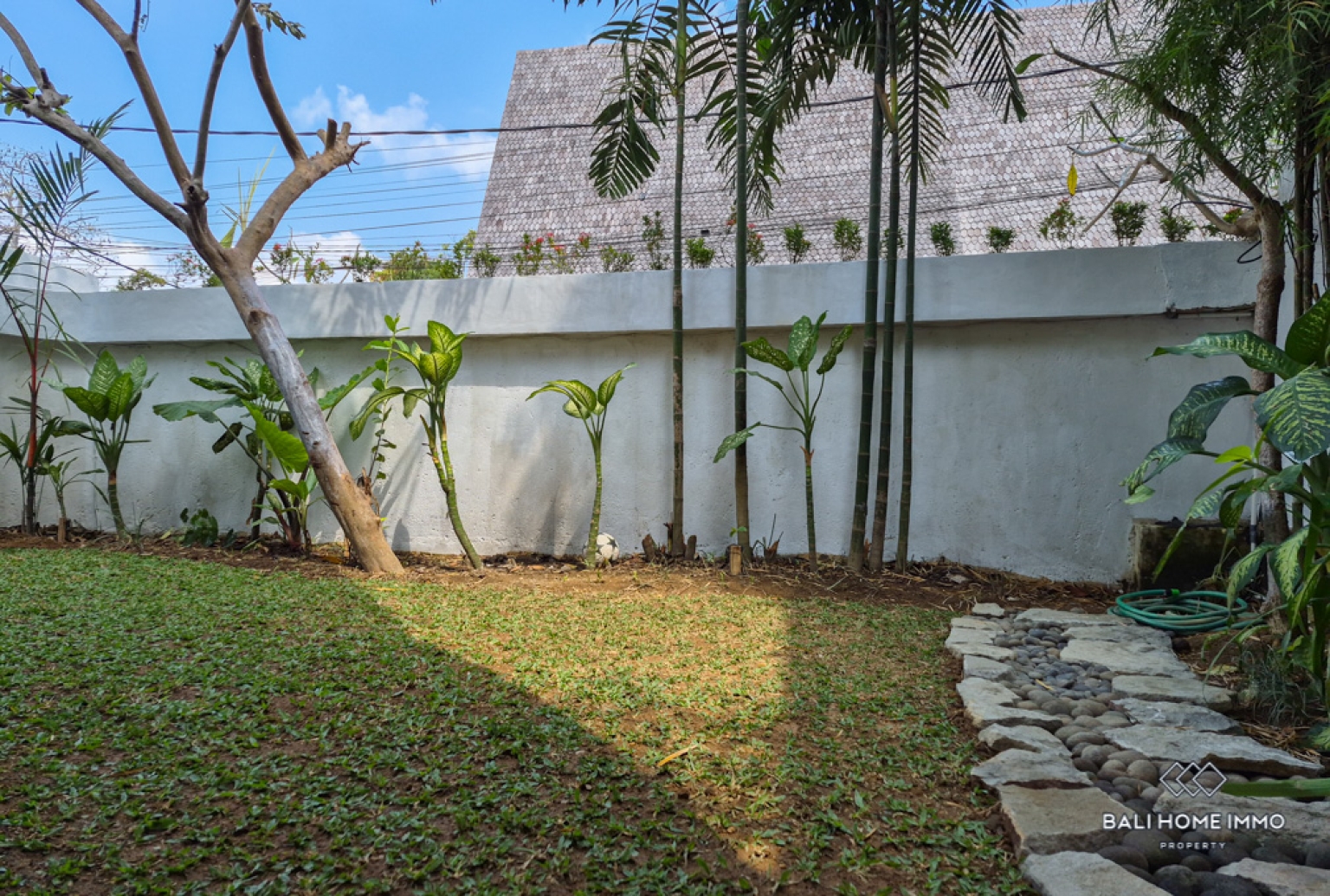 Bamboo Style 2 Bedroom Villa for Rental in Bali Pererenan North Side view 20