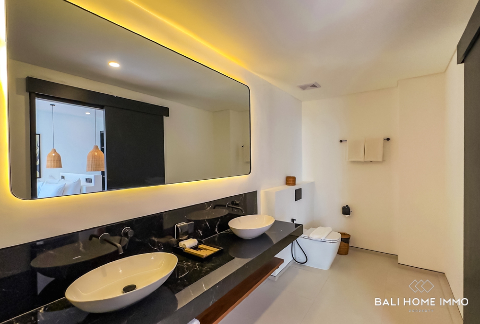 Dijual Apartemen 2 Kamar Tidur di Tepi Pantai Nusa Dua view 12