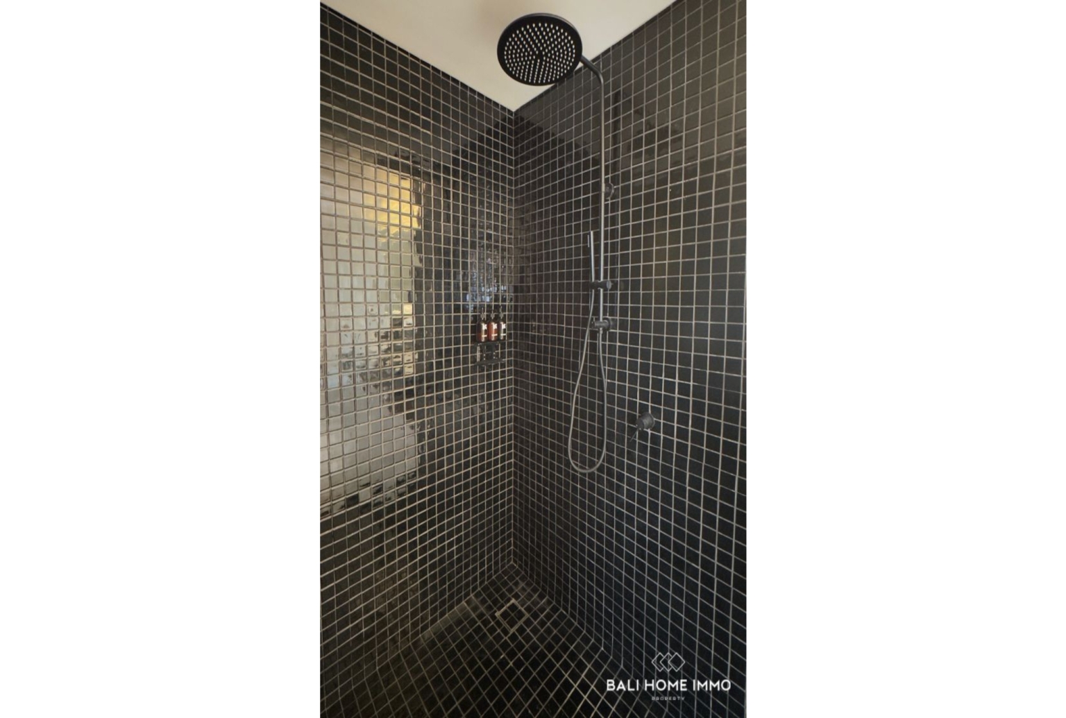 Dijual Apartemen 2 Kamar Tidur di Tepi Pantai Nusa Dua view 14
