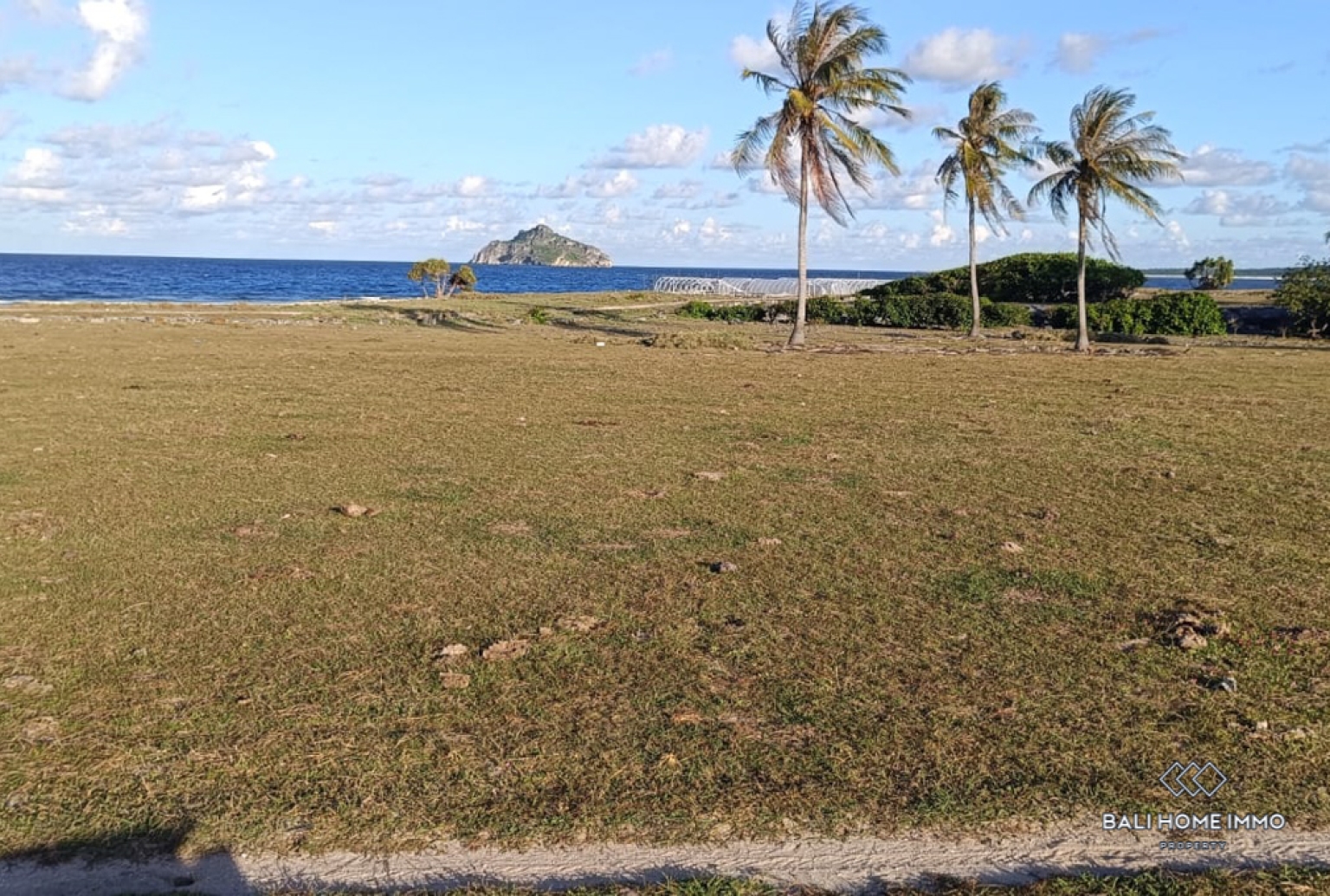 Beachfront Land for Sale Leasehold in Rote Island view 8