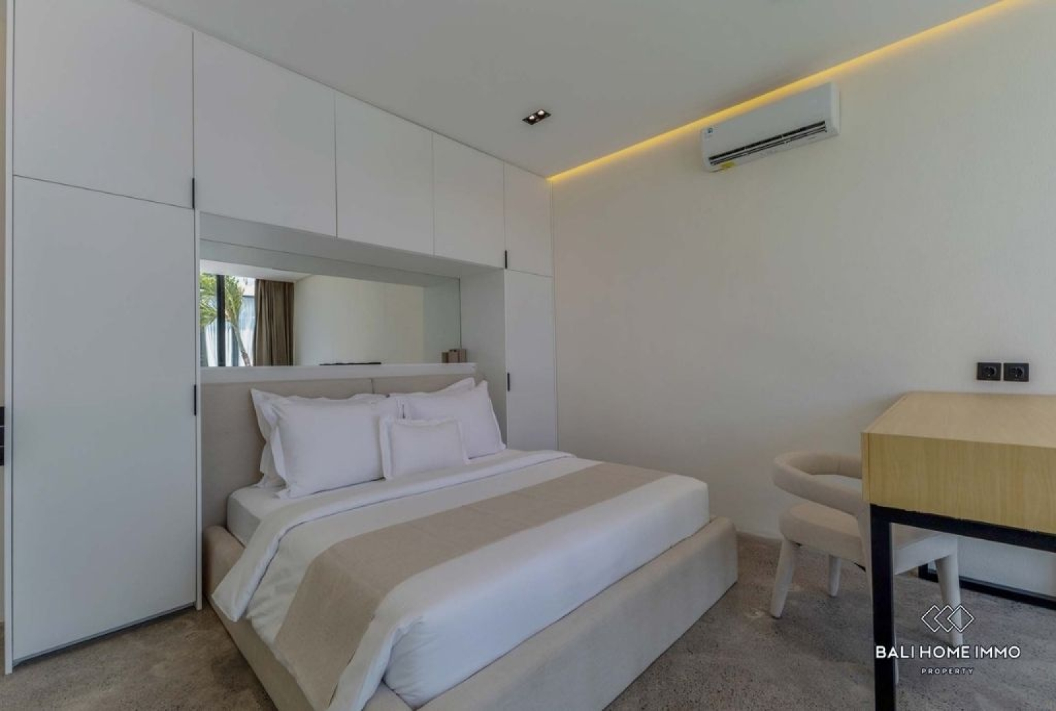 beautiful 1 Bedrooms private villa inside a villa complex for monthly rental in Canggu Berawa view 9