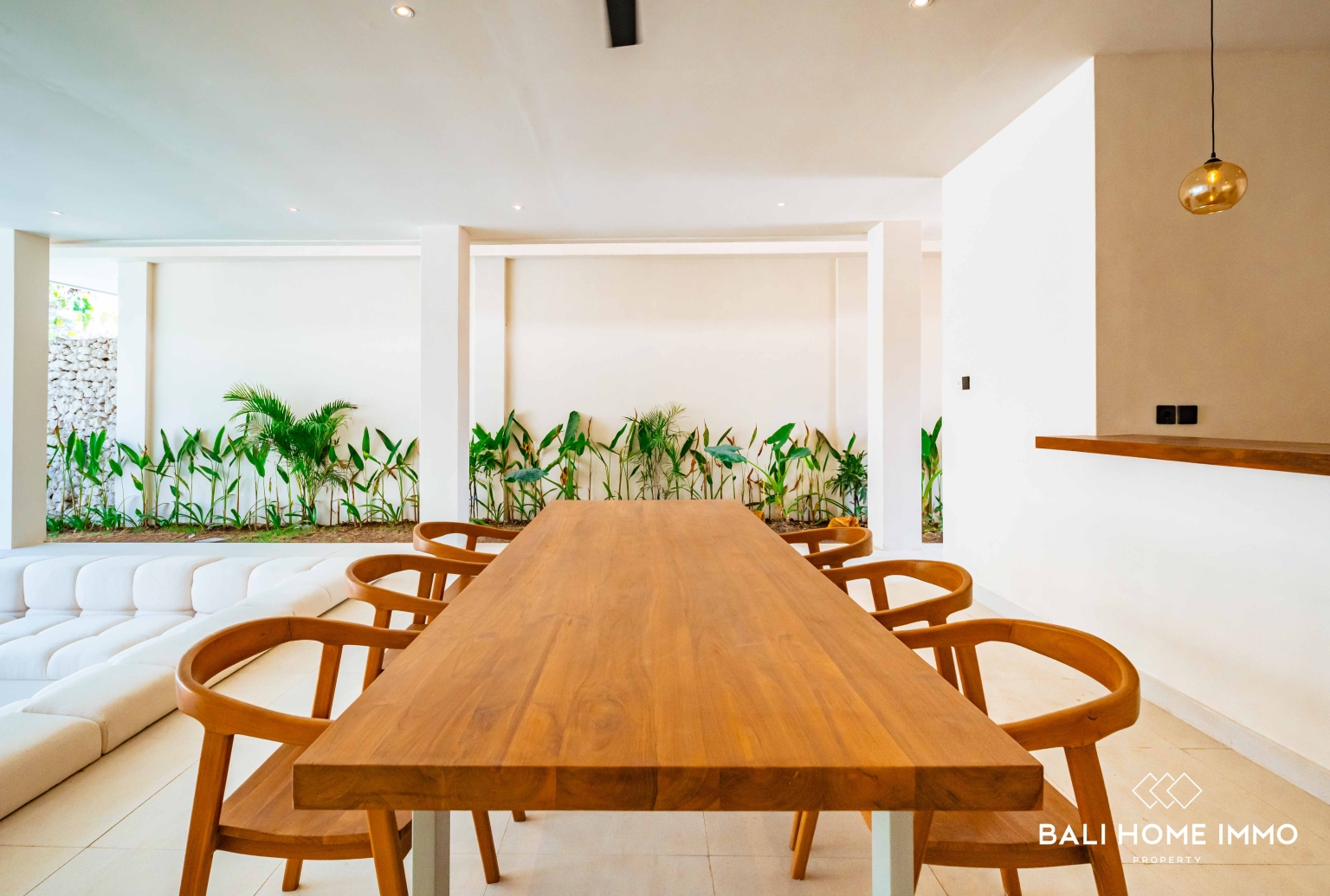BEAUTIFUL 2 BEDROOM ELEGANT VILLA FOR SALE LEASEHOLD IN UNGASAN view 10