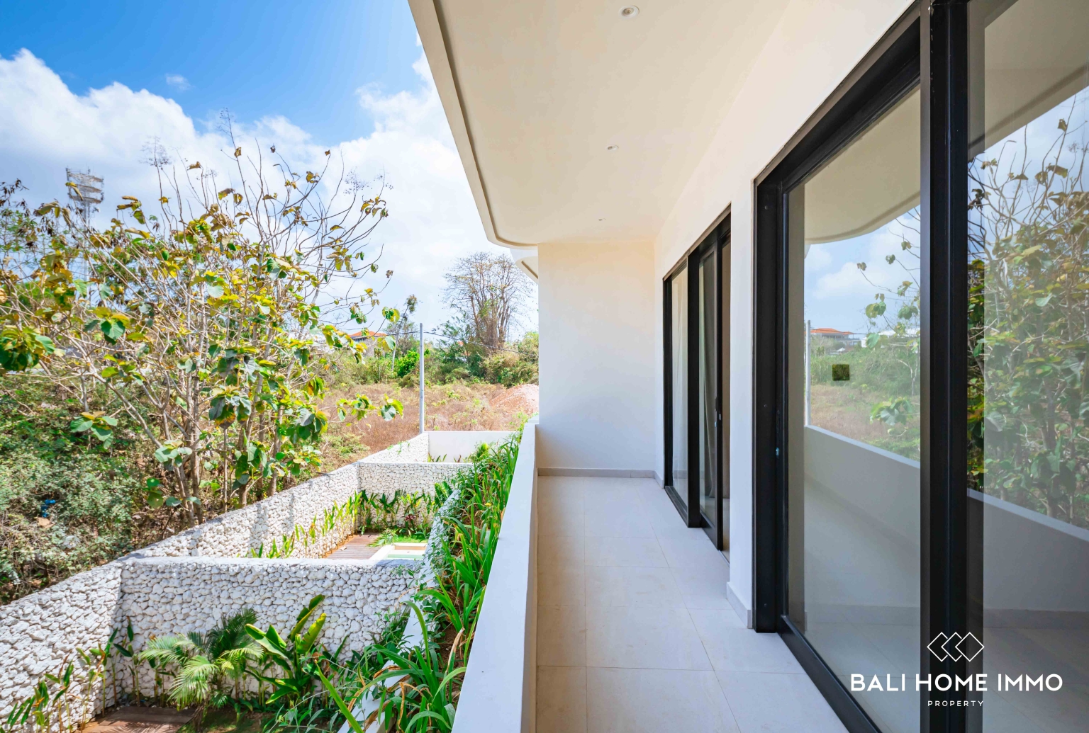 BEAUTIFUL 2 BEDROOM ELEGANT VILLA FOR SALE LEASEHOLD IN UNGASAN view 23