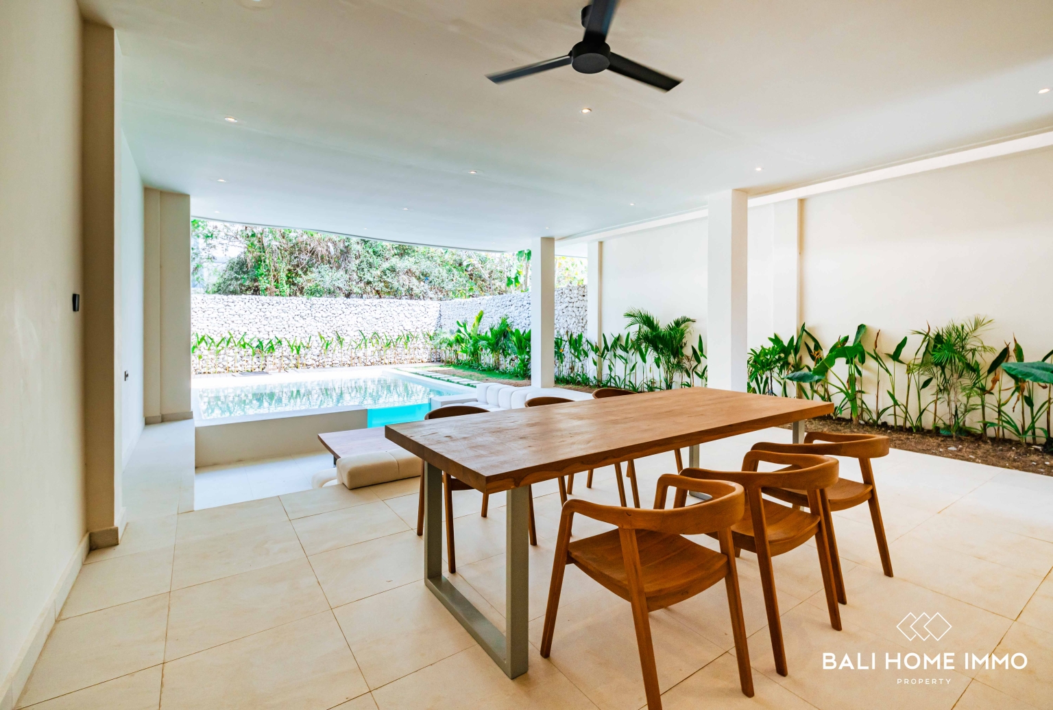 BEAUTIFUL 2 BEDROOM ELEGANT VILLA FOR SALE LEASEHOLD IN UNGASAN view 8