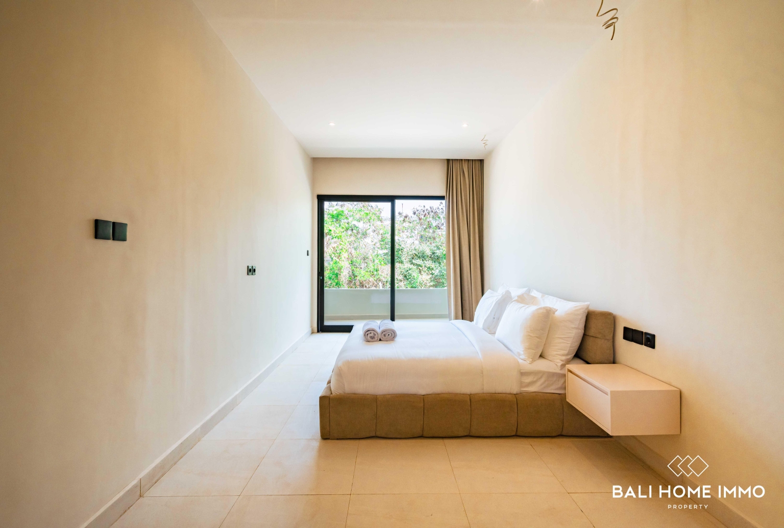 BEAUTIFUL 2 BEDROOM ELEGANT VILLA FOR SALE LEASEHOLD IN UNGASAN view 17