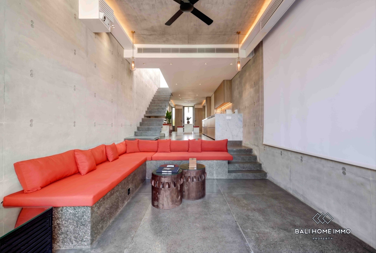BEAUTIFUL 2 BEDROOM VILLA FOR SALE AND RENT IN BERAWA CANGGU view 4