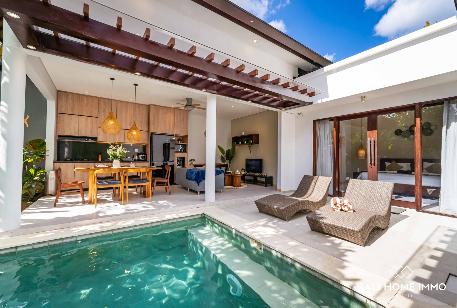 Belle villa de 2 chambres à vendre à Bali Umalas view 32