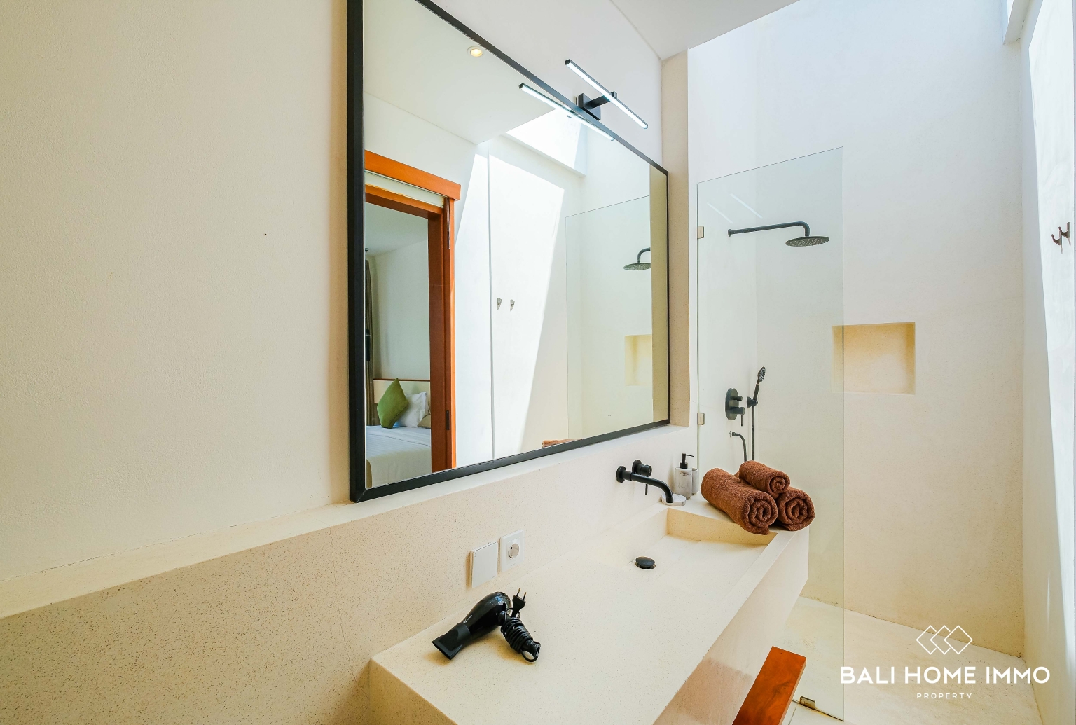 VILLA INDAH 2 KAMAR TIDUR UNTUK DIJUAL DAN SEWA BULANAN DEKAT PANTAI BALANGAN view 22