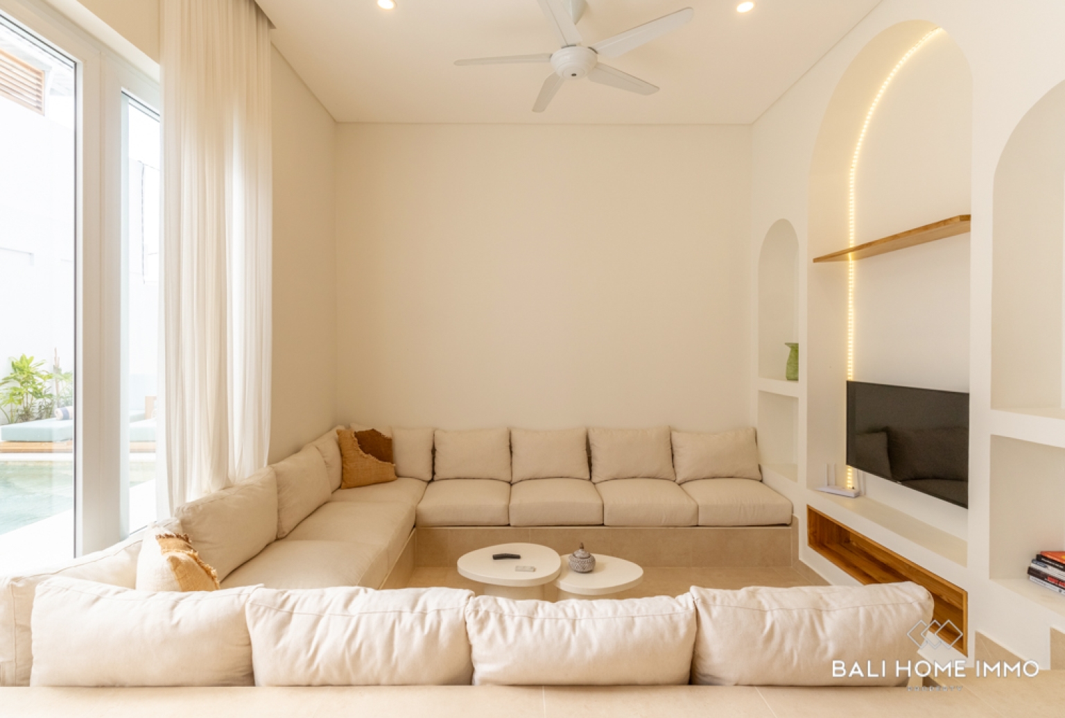BEAUTIFUL 2 BEDROOM VILLA FOR SALE LEASEHOLD & RENTAL IN PECATU view 4