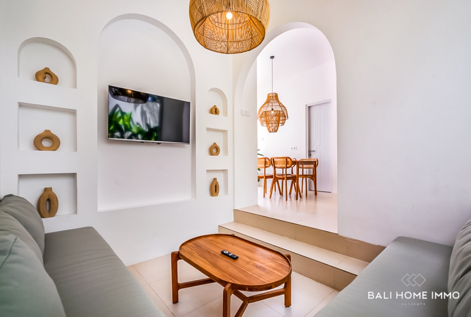 VILLA INDAH 2 KAMAR TIDUR DENGAN ATAP UNTUK DIJUAL DI MELASTI view 5
