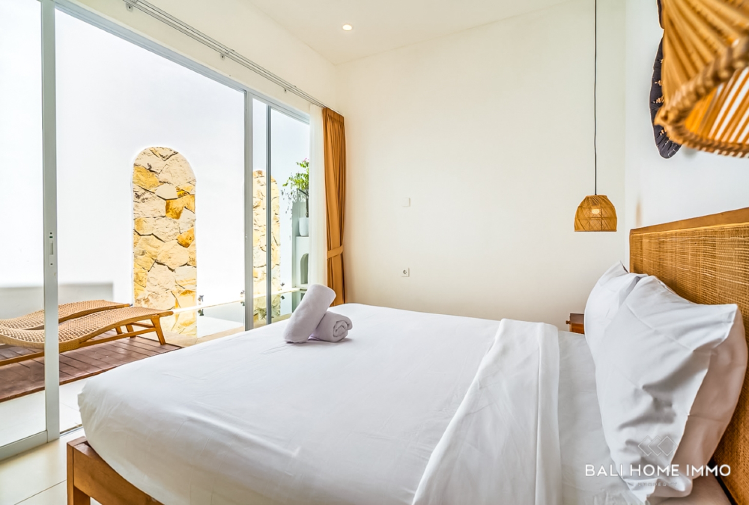 VILLA INDAH 2 KAMAR TIDUR DENGAN ATAP UNTUK DIJUAL DI MELASTI view 10