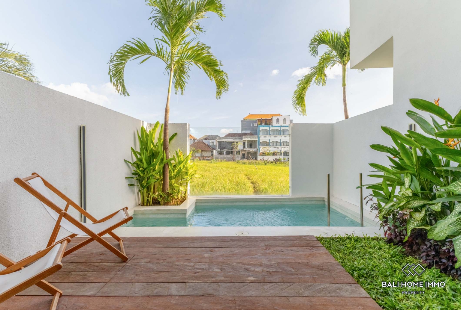beautiful 2 Bedrooms private villa inside a villa complex for monthly rental in Canggu Berawa view 23