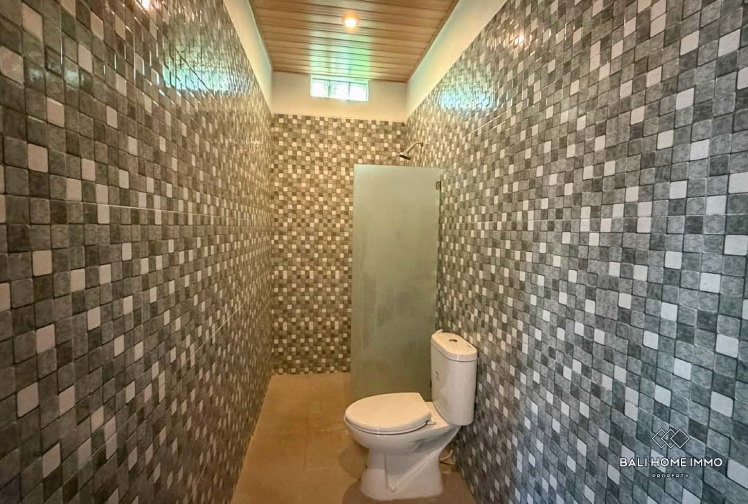 Beautiful 2 Bedrooms villa for long term rental in Bali Pererenan Tumbak Bayuh view 9