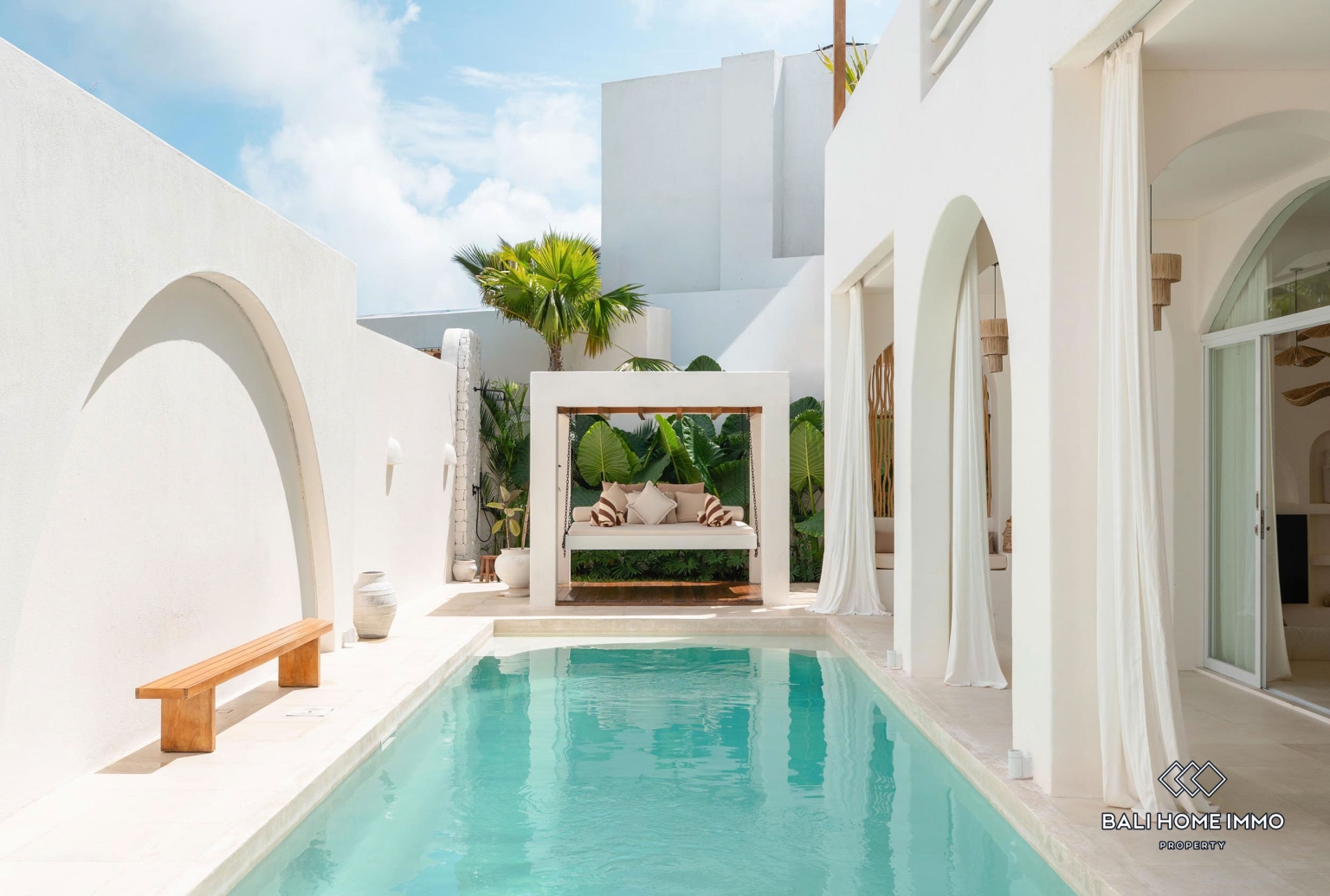 BEAUTIFUL 2 BEDROOMS VILLA FOR MONTHLY RENTAL IN ULUWATU - BINGIN view 3
