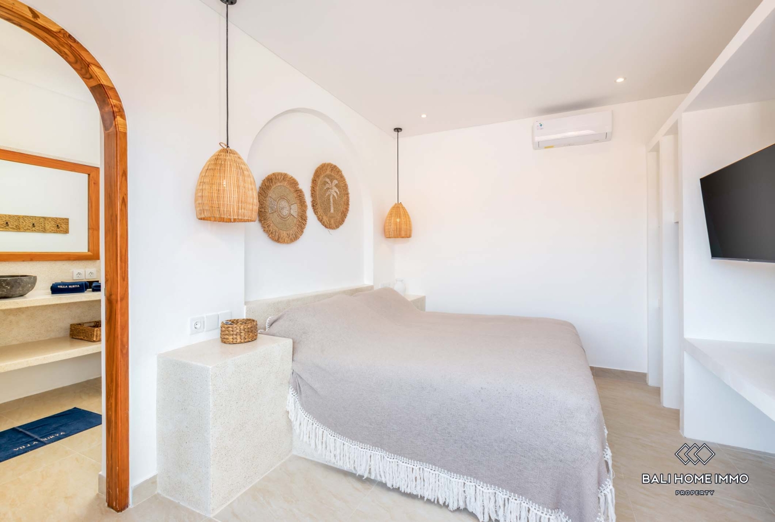 Villa 2 Kamar yang Indah Dijual di Kawasan Perumahan Kerobokan Bali view 14
