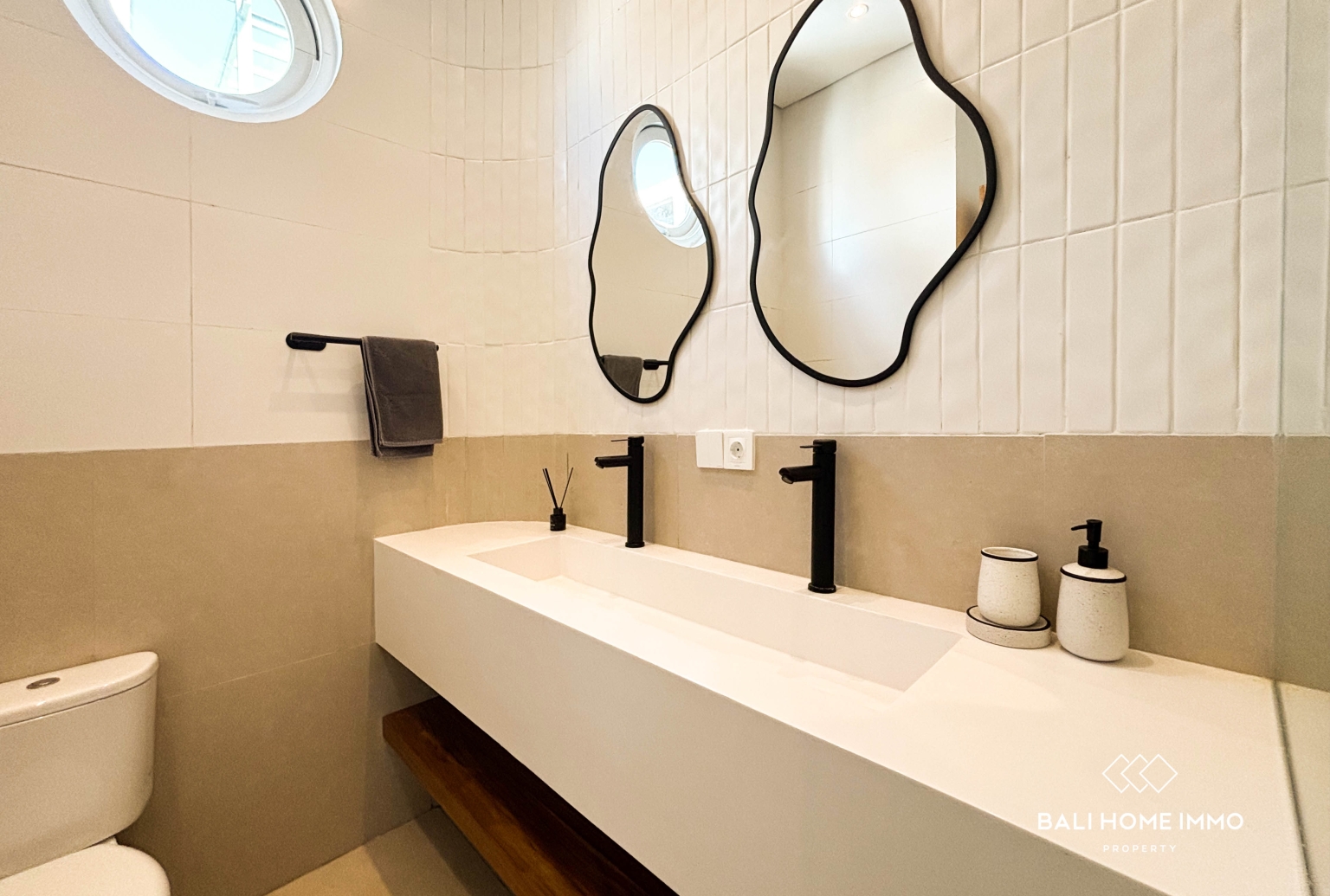 VILLA INDAH 2 KAMAR UNTUK DIJUAL DENGAN STATUS LEASEHOLD DI ULUWATU DEKAT PANTAI BALANGAN view 21