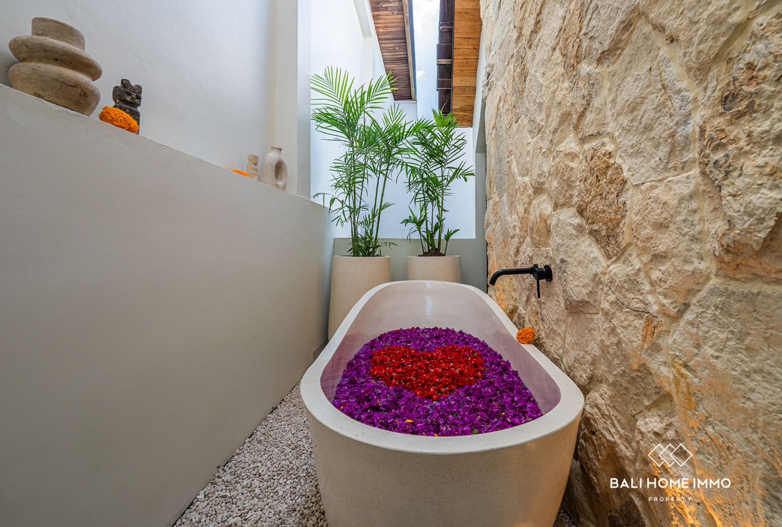 BEAUTIFUL 2 BEDROOMS VILLA FOR SALE LEASEHOLD IN ULUWATU UNGASAN view 29
