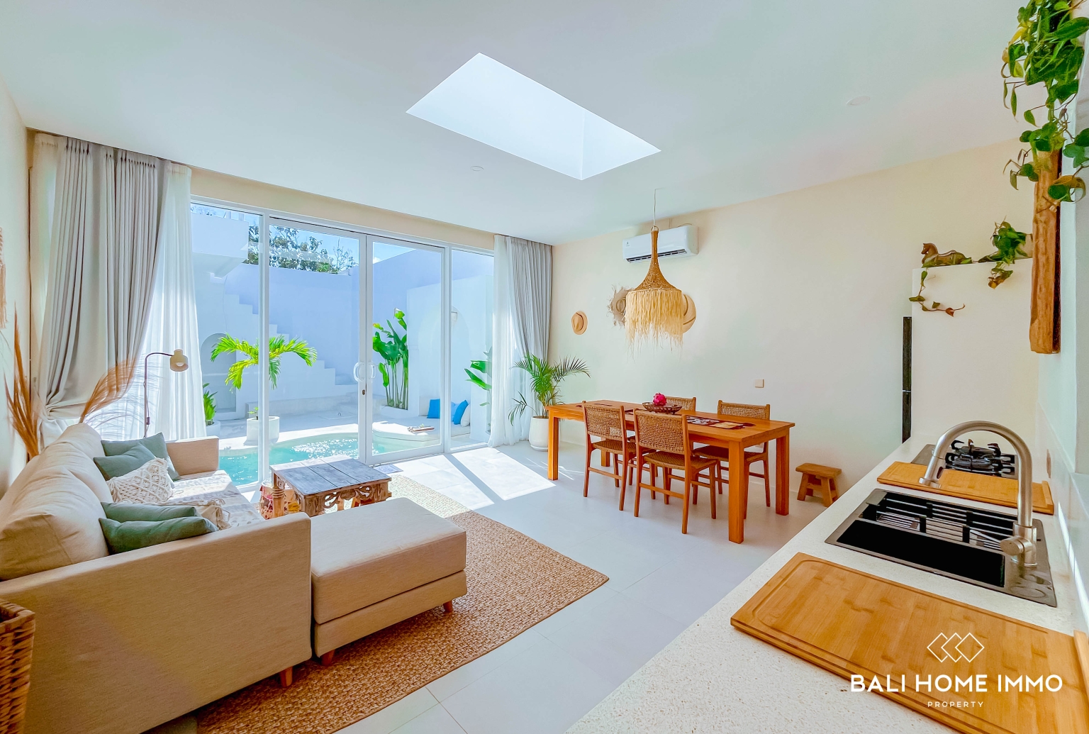 VILLA 2 KAMAR INDAH DISEWAKAN TAHUNAN DI ULUWATU - NYANG NYANG view 4