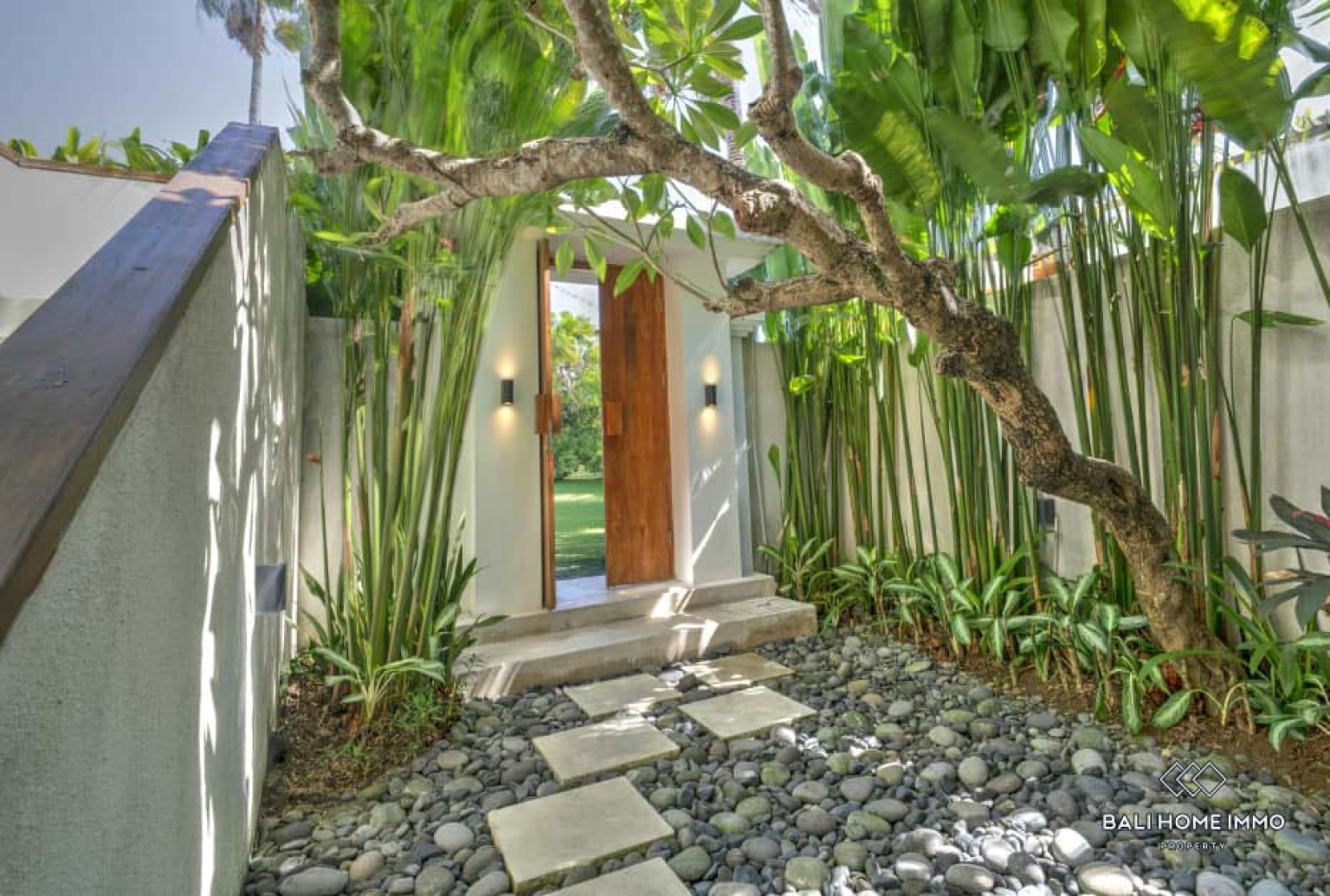 beautiful 2 bedrooms villa with ricefield view for rental in Bali - Umalas view 22