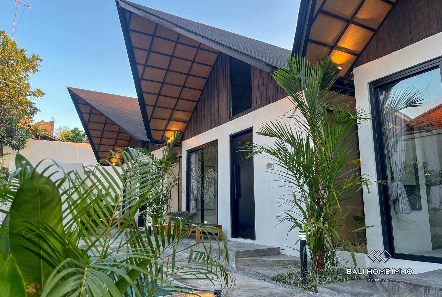 BEAUTIFUL 3 BEDROOM BOUTIQUE VILLA FOR SALE LEASEHOLD IN PECATU view 2