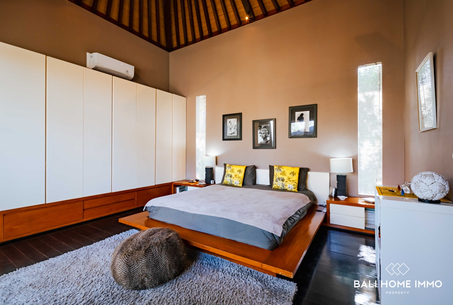 Villa 4 Kamar yang Indah Dijual dengan Status Hak Milik di Jimbaran view 16