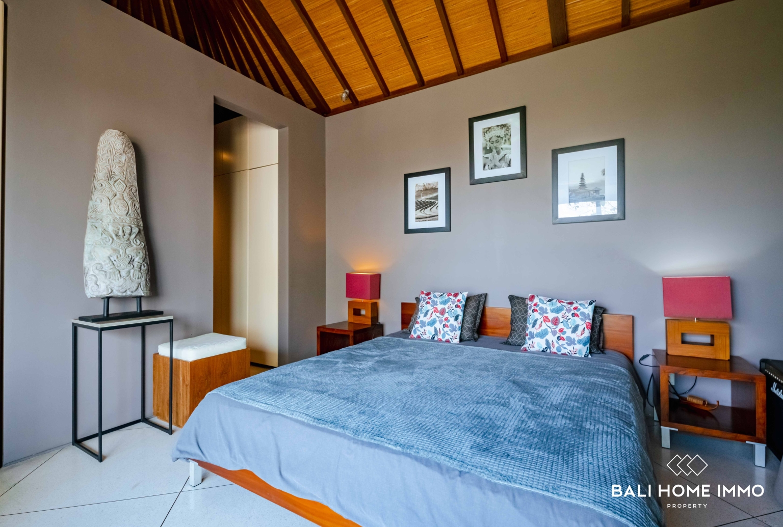 Villa 4 Kamar yang Indah Dijual dengan Status Hak Milik di Jimbaran view 18