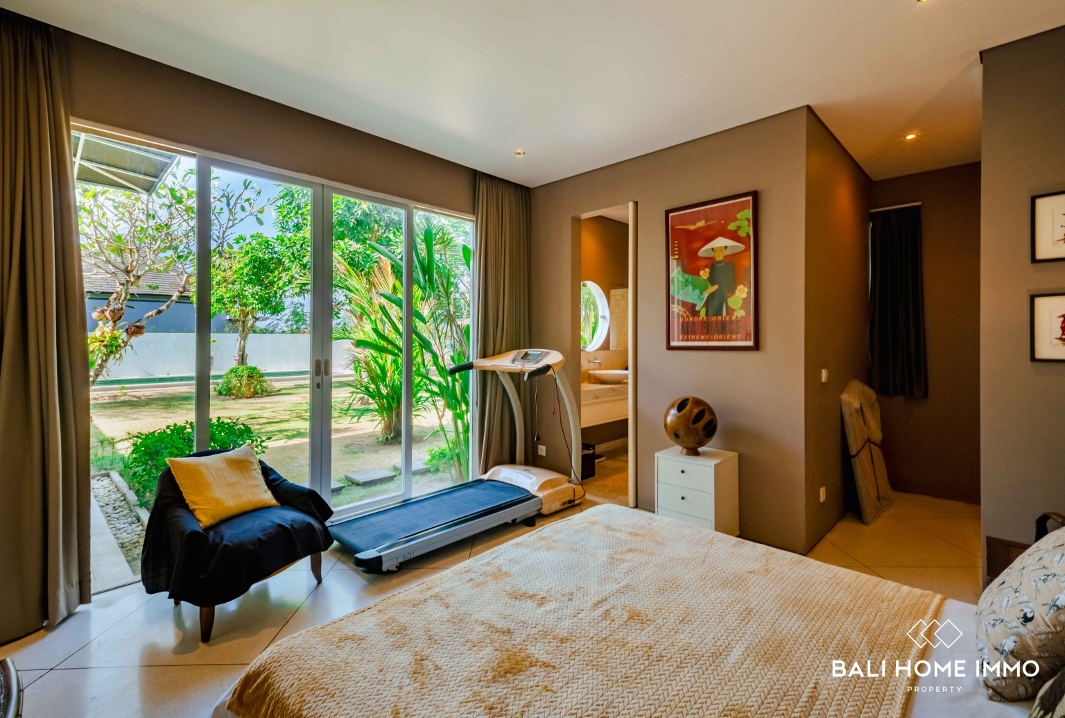 Villa 4 Kamar yang Indah Dijual dengan Status Hak Milik di Jimbaran view 19