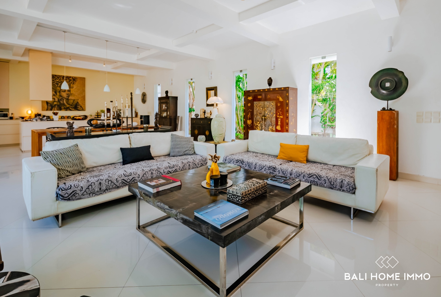Villa 4 Kamar yang Indah Dijual dengan Status Hak Milik di Jimbaran view 8