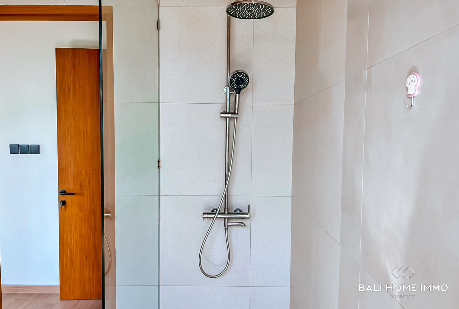 BEAUTIFUL 3 BEDROOM VILLA FOR SALE LEASEHOLD IN PECATU view 17