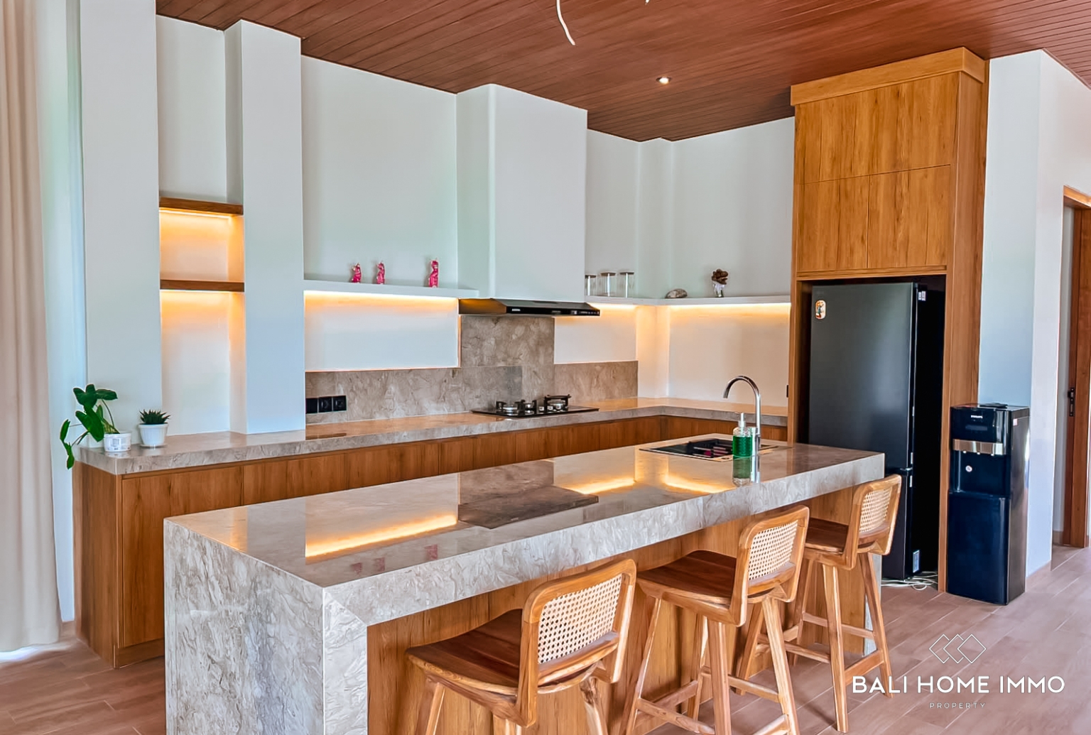 BEAUTIFUL 3 BEDROOM VILLA FOR SALE LEASEHOLD IN PECATU view 9