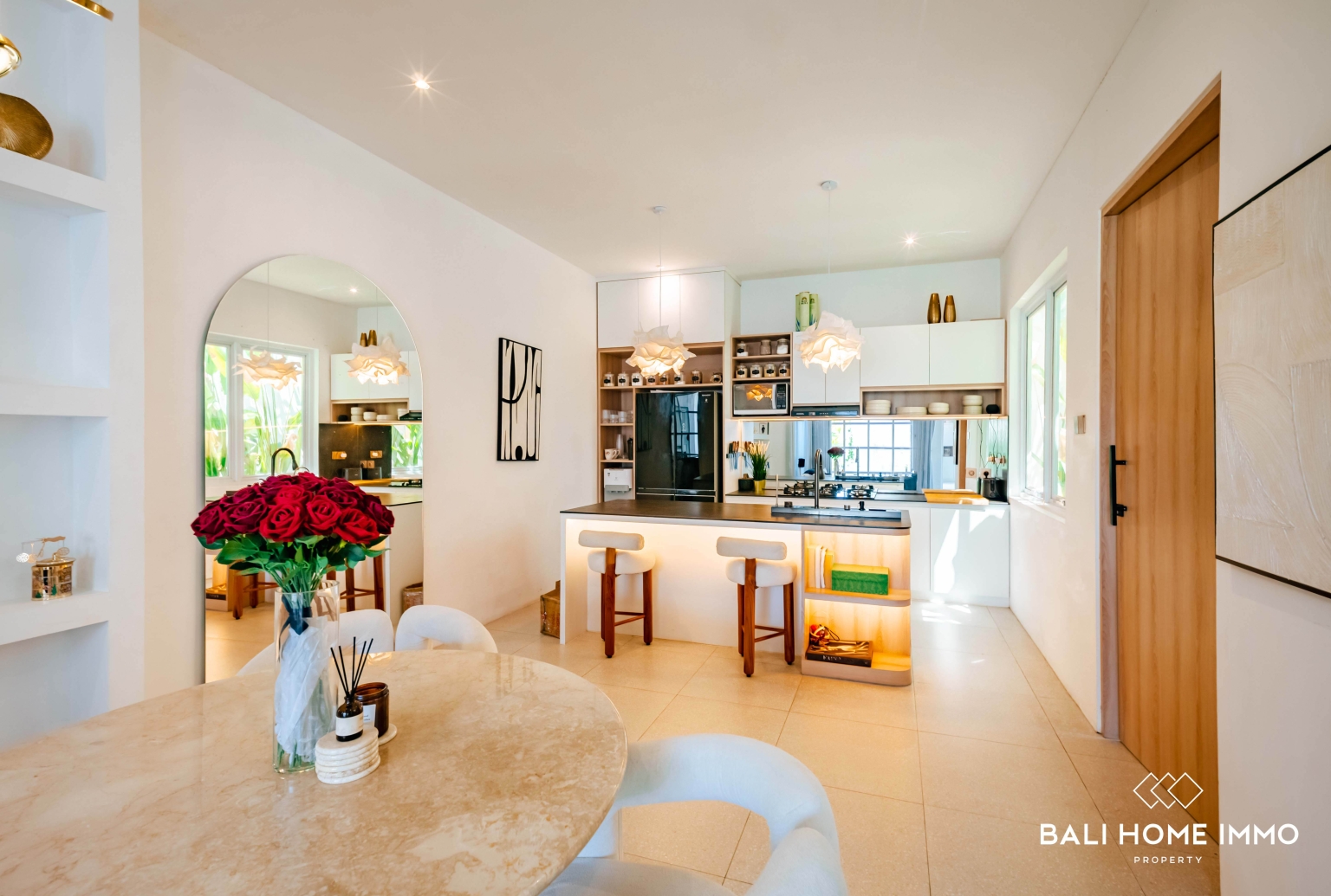 BEAUTIFUL 3 BEDROOMS VILLA FOR SALE IN BALI - UNGASAN view 8