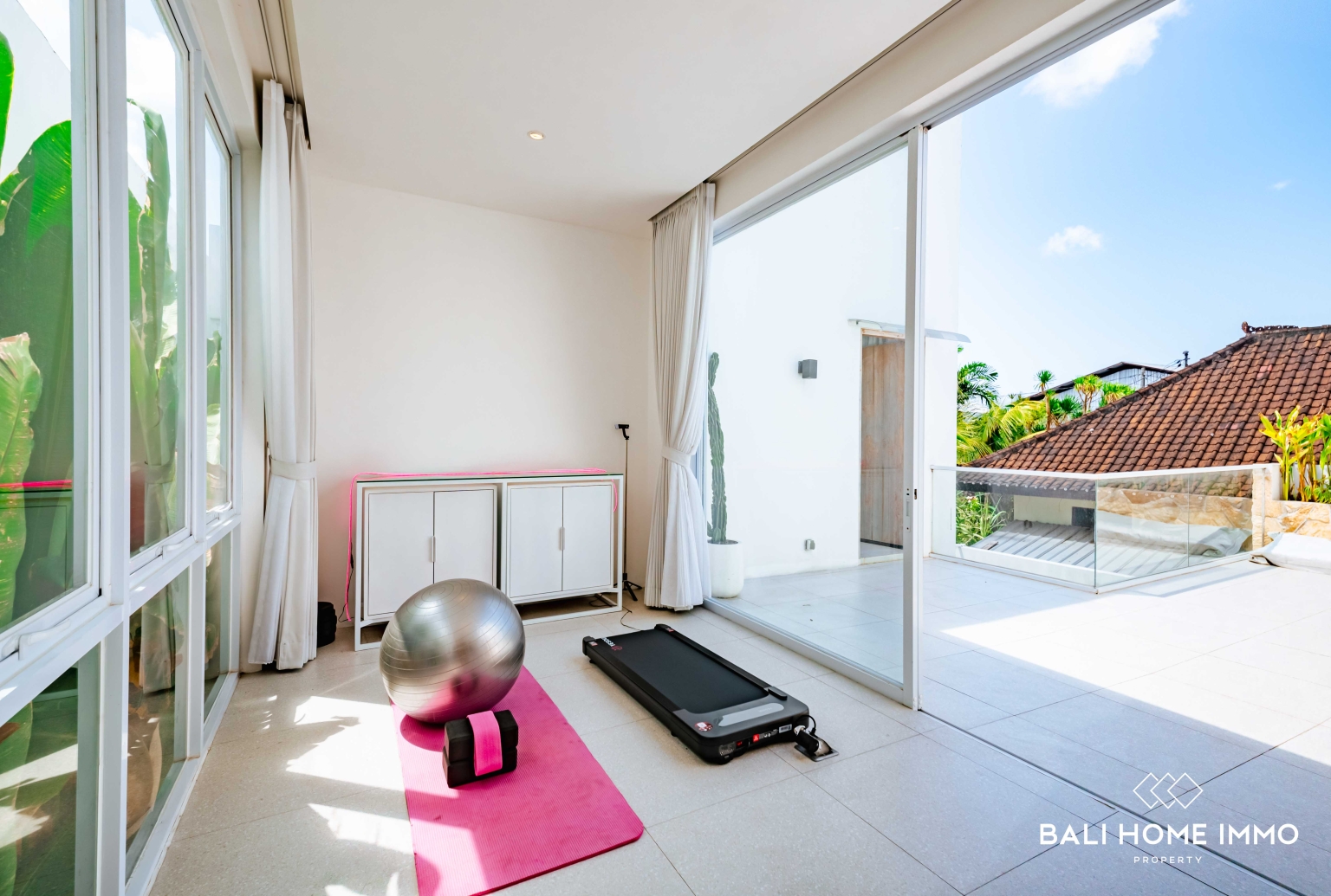 BEAUTIFUL 3 BEDROOMS VILLA FOR SALE IN BALI - UNGASAN view 23
