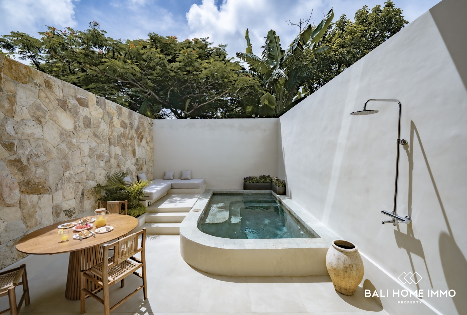 Magnifique villa de 3 chambres à vendre à Uluwatu, près de la plage de Balangan. view 3