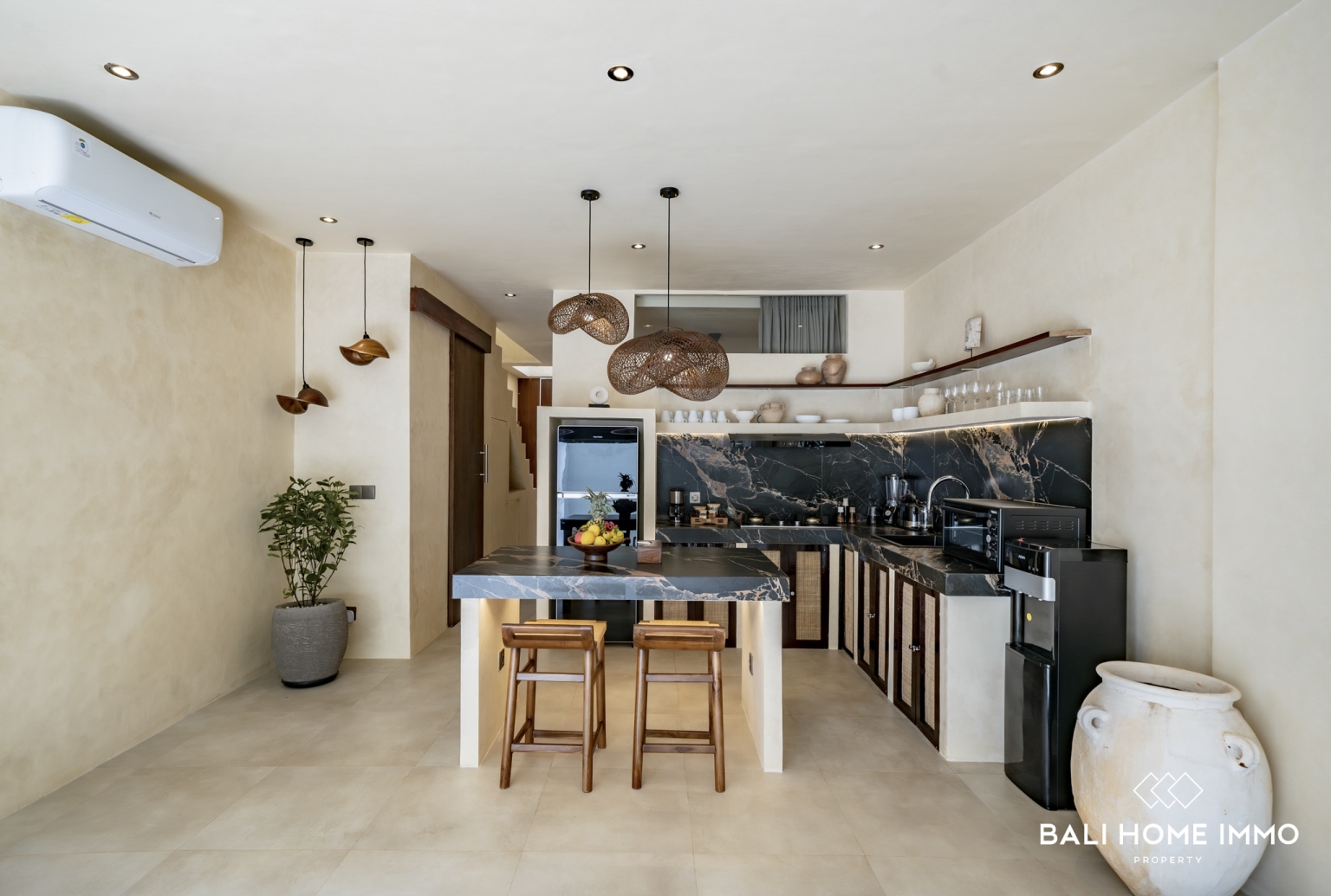 Magnifique villa de 3 chambres à vendre à Uluwatu, près de la plage de Balangan. view 9